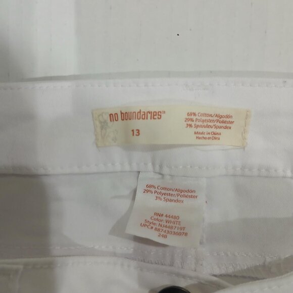 No Boundaries white skinny Pants stretch lightweight Jeans size 13. - Picture 5 of 11